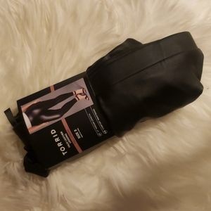 Faux leather leggings